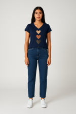 Trio Hearts V Yaka Tişört